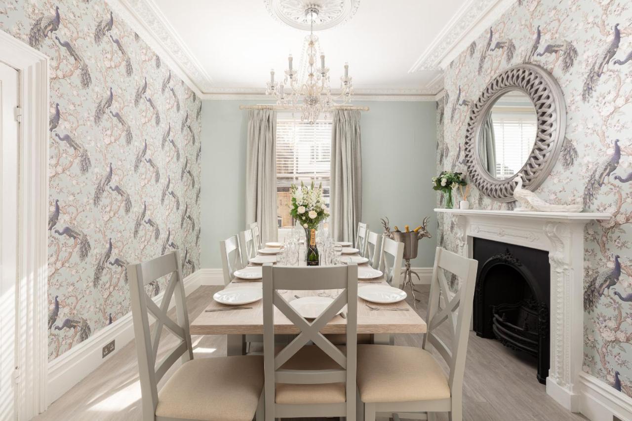 5 Bedroom Magnificent Georgian Townhouse- City Centre Bath Exterior foto